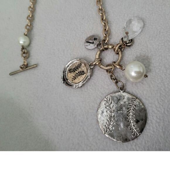 Long Toggle Baseball Charm Necklace Pearl Gold Silver Tone Mom Fun - Picture 6 of 6